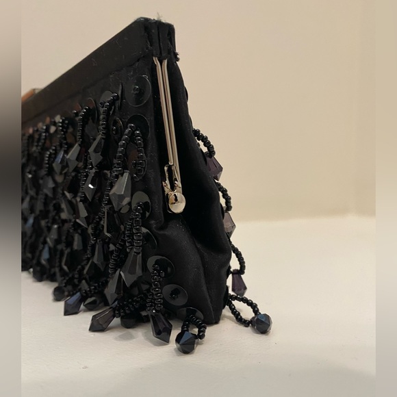 Banana Republic Clutch Sequin Evening - Picture 3 of 5